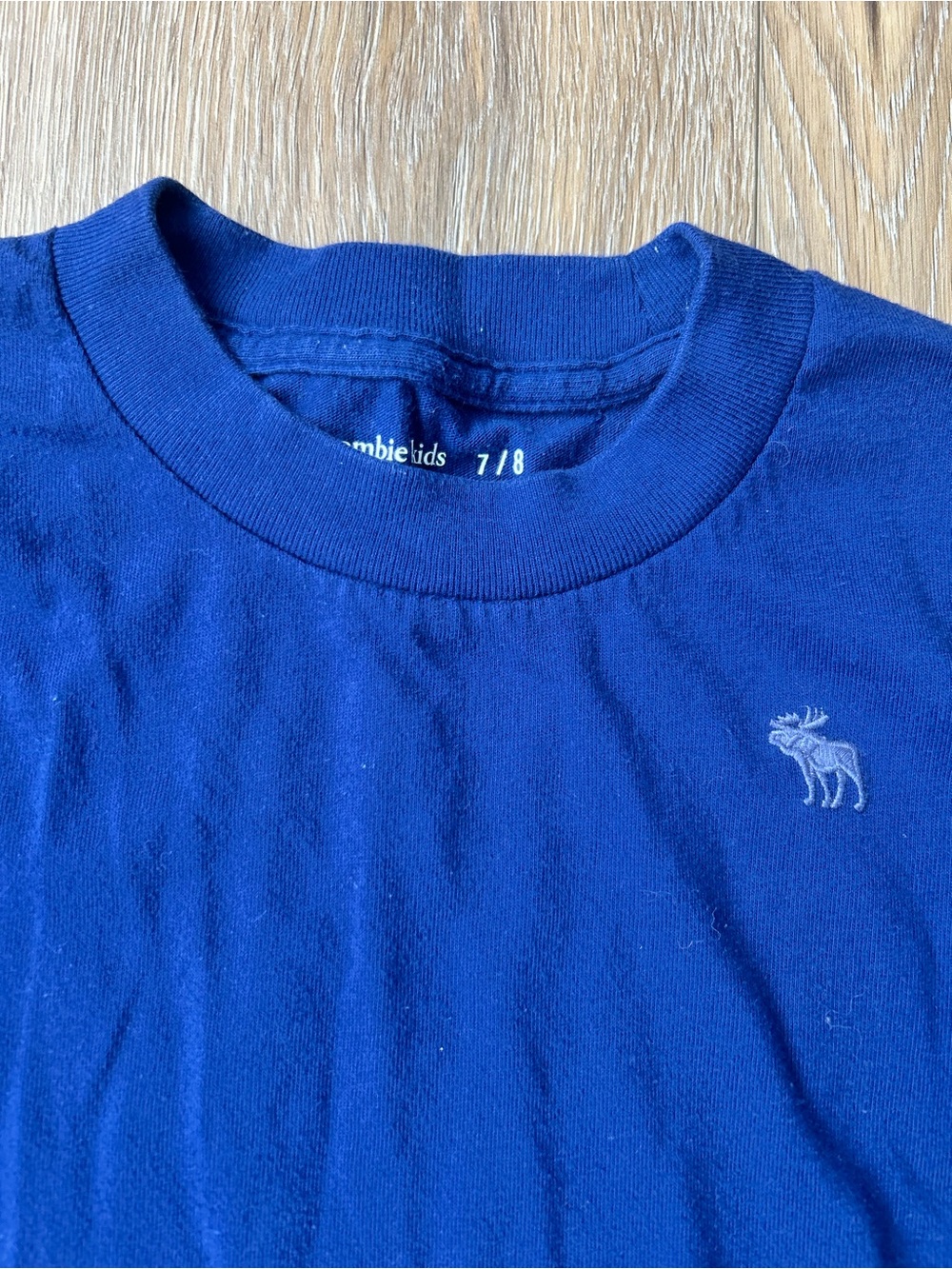 Abercrombie kids tee- size 7/8 - Picture 2 of 3